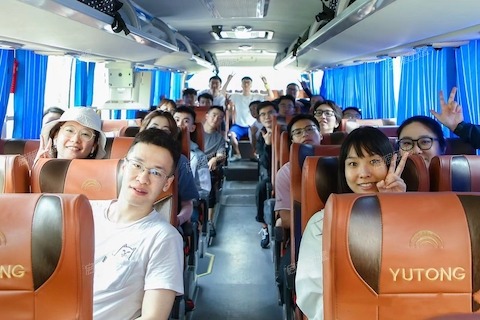 第1天 · 09:30 出发 · 2-1
