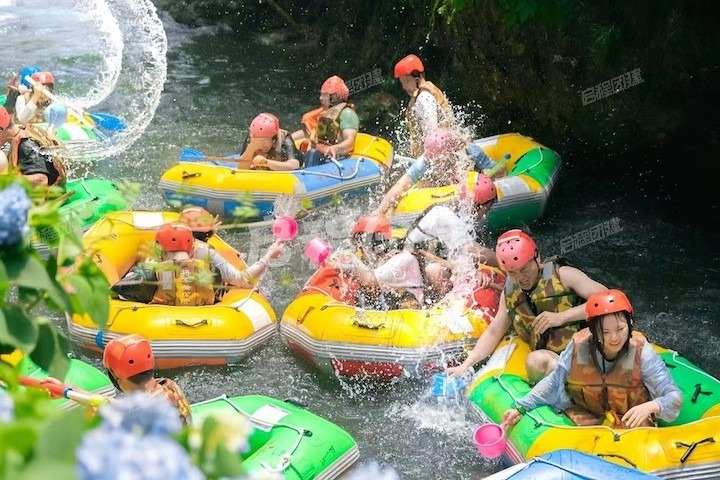 第1天 · 14:10 高山滑水 · 5-1